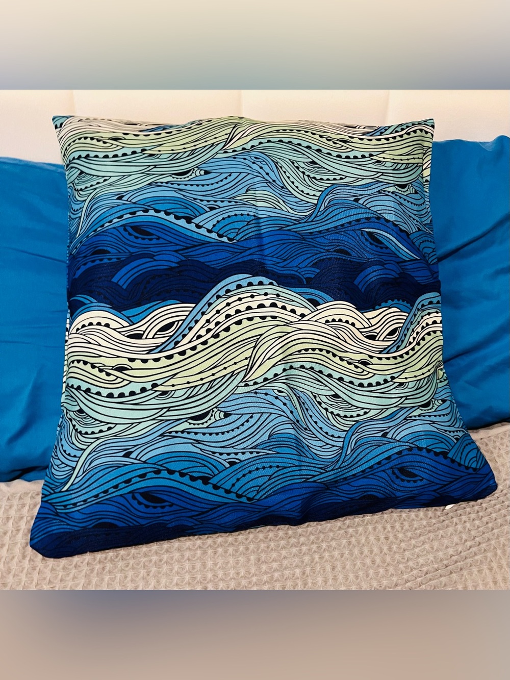 Blue Wave Pattern Throw Pillow Cover